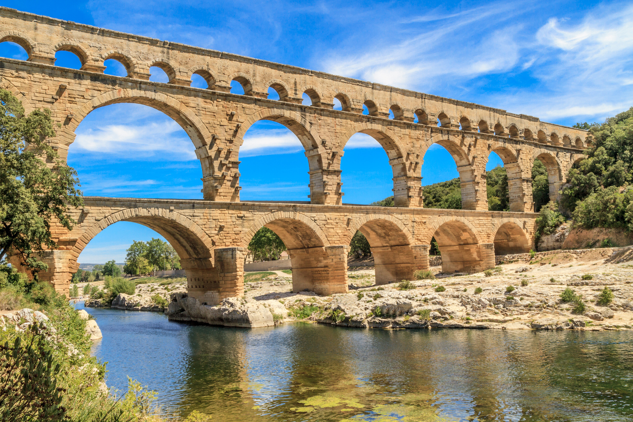 Visiter Nimes, Guide Touristique Pont du Gard, Guide Pont du Gard