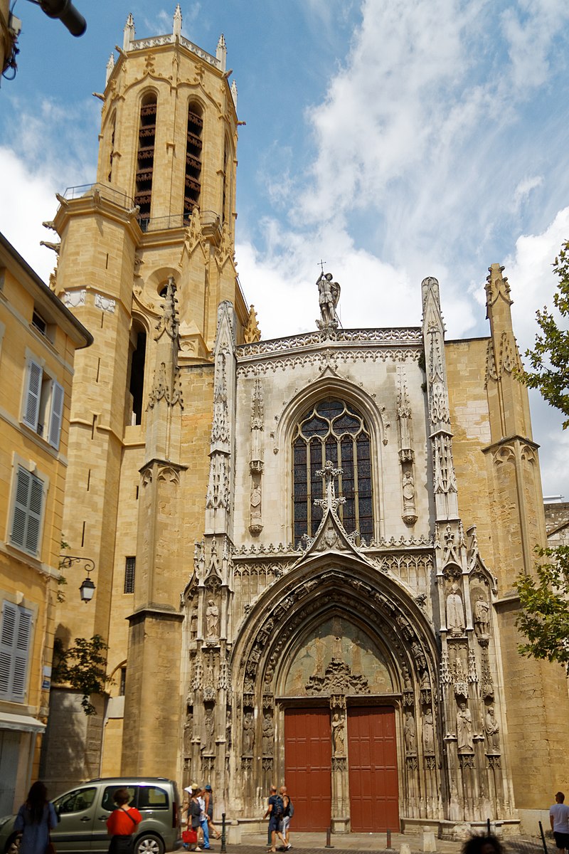 Book a Visit in Aix en Provence