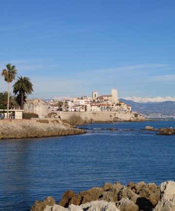 Book a Visit in Antibes