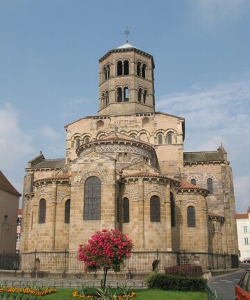 Book a Visit in Issoire