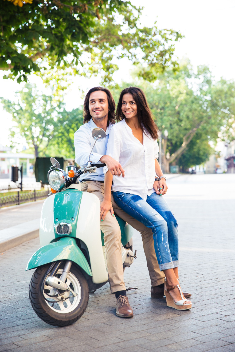 Book a Visit in Chalon en Champagne