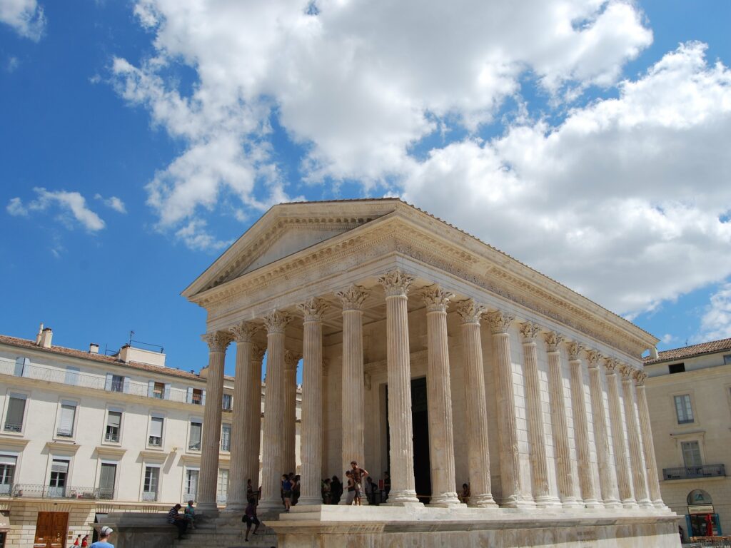 Visite Guidée de Nîmes, Visite de Nîmes, Guide Nîmes, Visiter Nimes